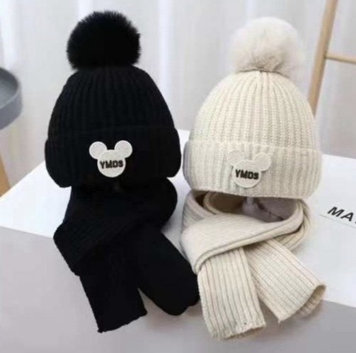 کلاه بافت میکی کد محصول 1380