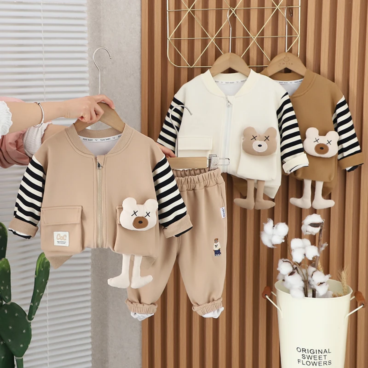 ست دو تیکه بامبر و جاگر coco کد محصول ۱۴۱۵