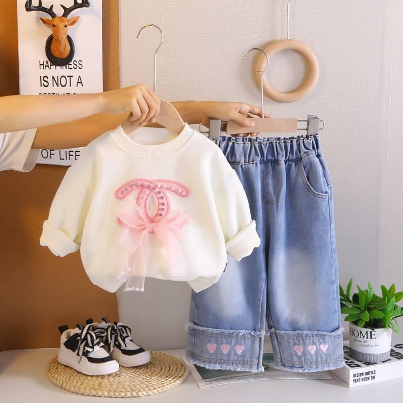 ست بلوز دورس طرح شنل و شلوار جین کد محصول 1469