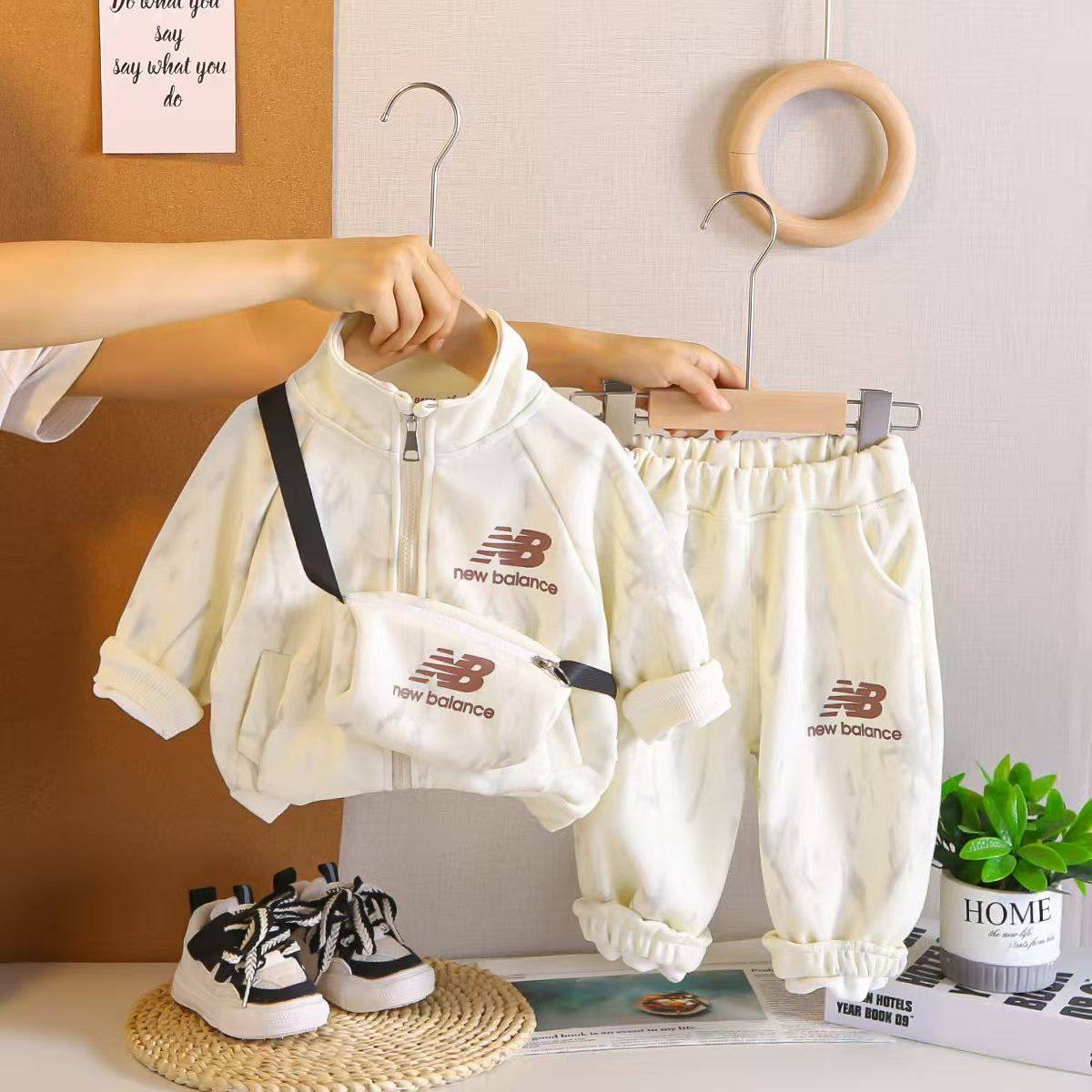 ست  سویشرت و شلوار نیم زیپ کد محصول 1490